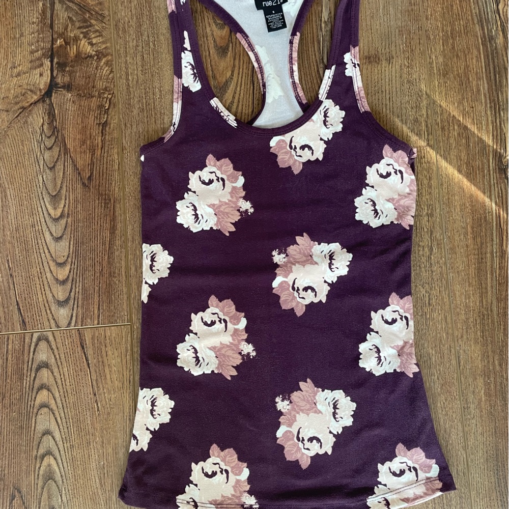 Floral tank